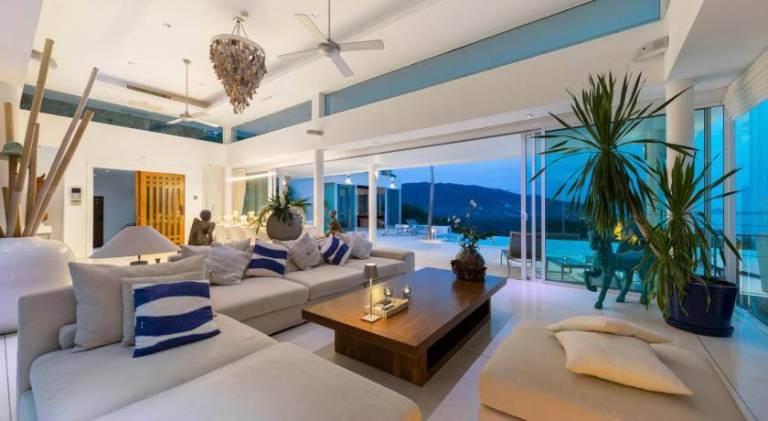 Villa with pool | Next to the beach | Pets are welcome — photo 2