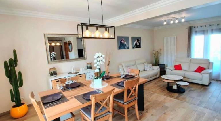 Apartment with 5 rooms for 12 persons — photo 3
