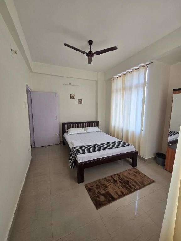 Holiday apartment with 3 rooms for 6 persons — photo 2