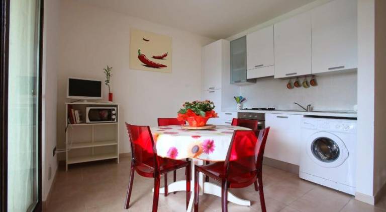 Holiday apartment with 1 room for 4 persons — photo 2