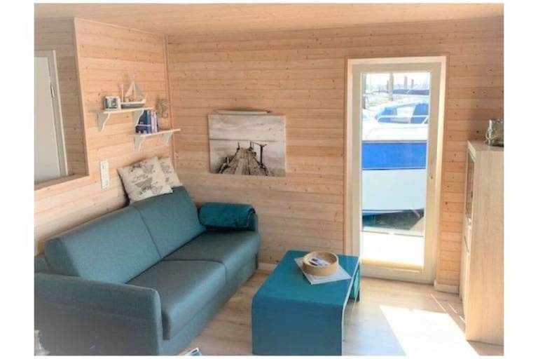 Charming boat with patio | Dogs allowed — photo 2