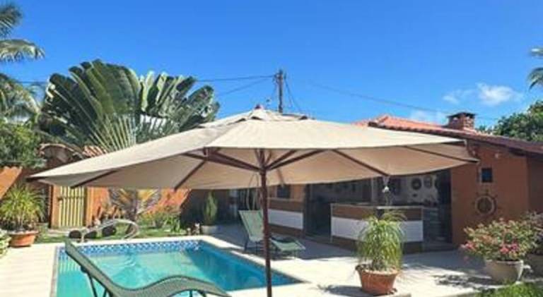 House with pool — photo 3
