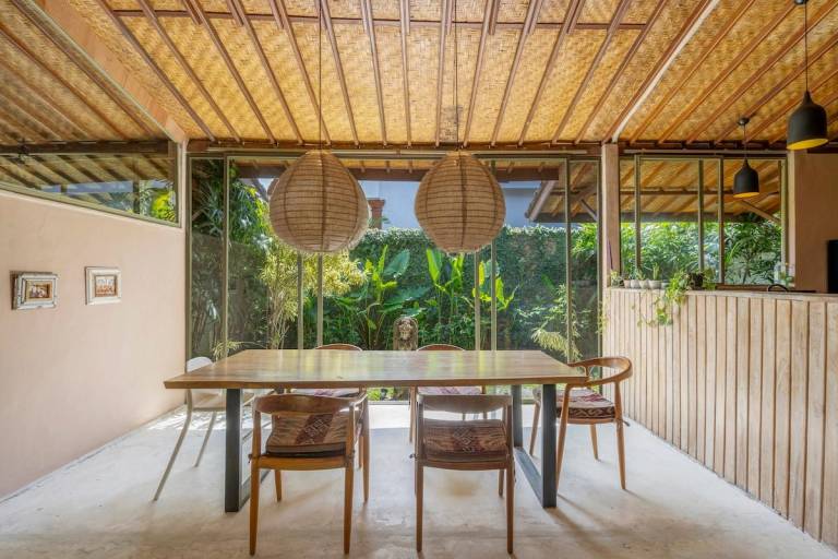 Child-friendly vacation home with pool & yard | Suitable for remote work | Dogs allowed — photo 5