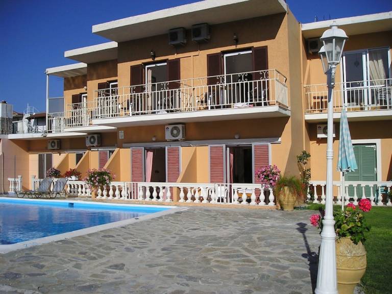 Accommodation  Moraitika