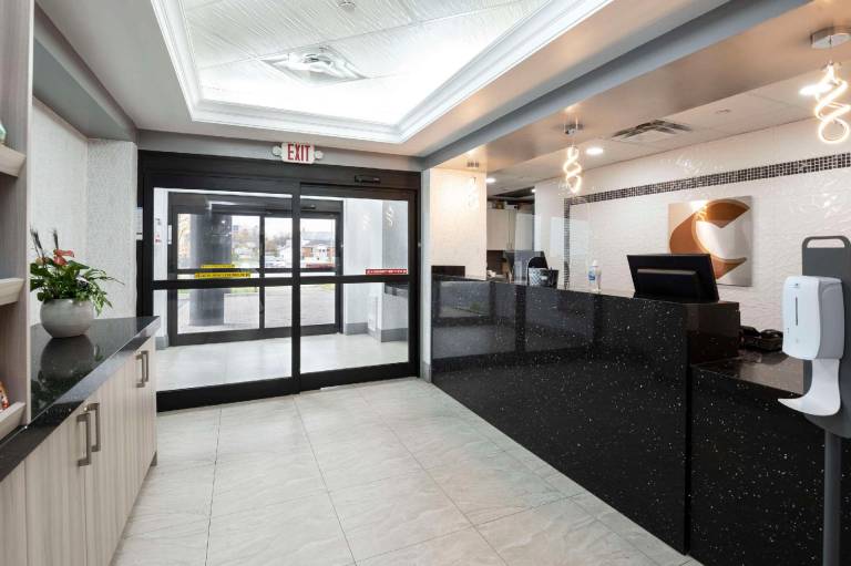 Comfort Hotel — photo 3