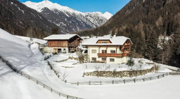 Obereggerhof - Urlaub auf dem Bauernhof - Ferienwohnungen - Gitschberg Jochtal - Rio di Pusteria — photo 3