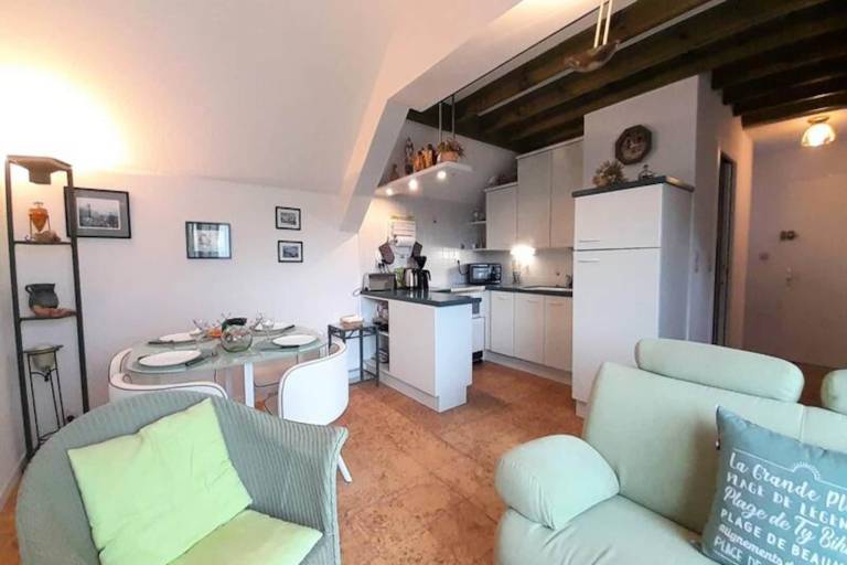 Apartment with garden in Carnac