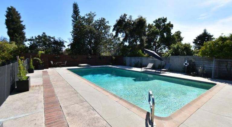 218 m&sup2; Ferienhaus