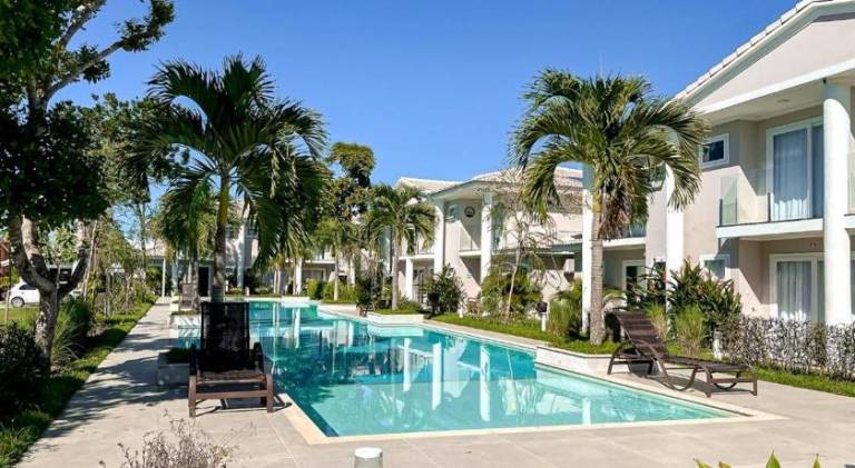 Holiday apartment with pool | Beach nearby | Pets are welcome in Porto Seguro