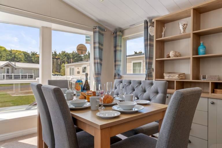 Lodge with terrace — photo 4