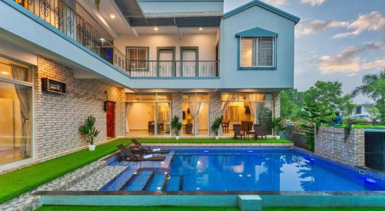 1000 m&sup2; Villa