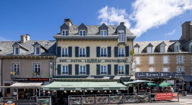 Hotel-Restaurant Logis l'Aubrac Laguiole in Laguiole