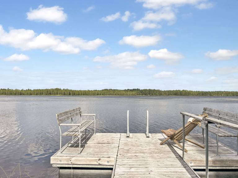 Lovely vacation home with sauna | Pets allowed — photo 3