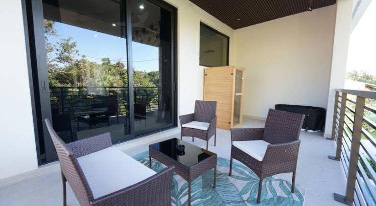 Lux Jungle Haven Close to Port Everglades and Beach — photo 5