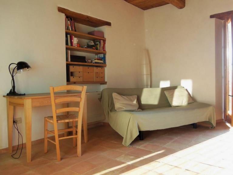 Pleasant apartment with patio | Dogs allowed — photo 2