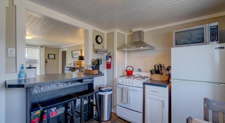Serviced apartment with yard & terrace | Next to the beach | Pets are welcome — photo 4