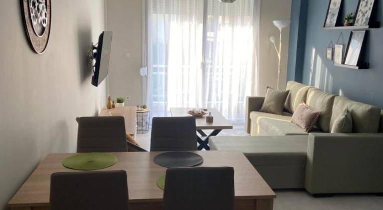 Apartment with patio & garden — photo 3