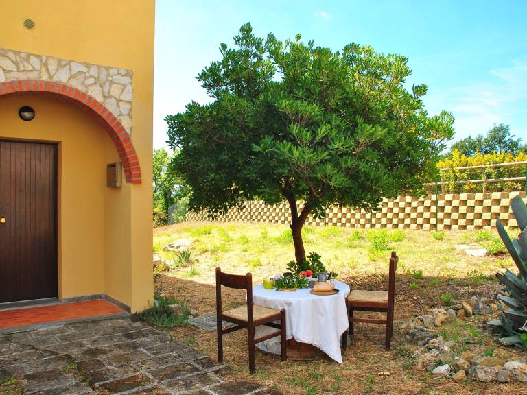 Apartment with garden | Nature view in Manciano