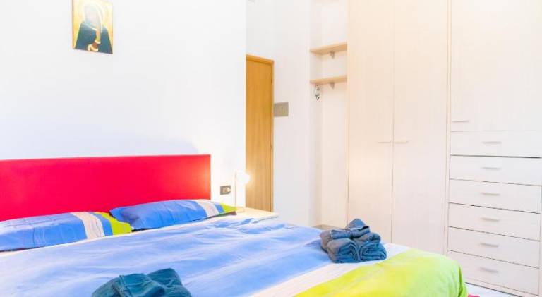 Holiday apartment with 2 rooms for 4 persons — photo 2