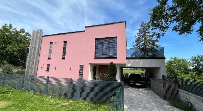 230 m&sup2; Ferienwohnung