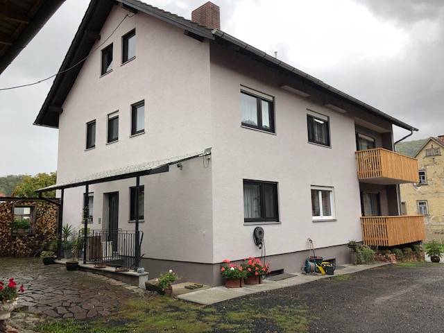 Ferienwohnung ∙ 3 Schlafzimmer ∙ 8 Gäste - Hammelburg