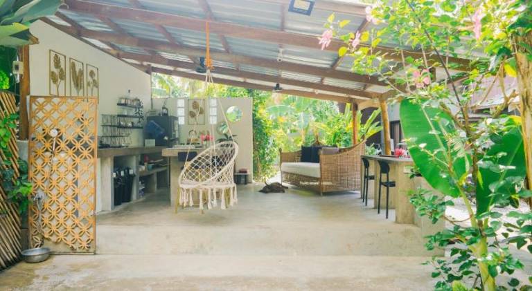 Yay Lodge Siargao, spacious, AC, fast Wifi — photo 4