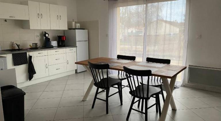 Rental apartment with 2 rooms for 6 persons — photo 3