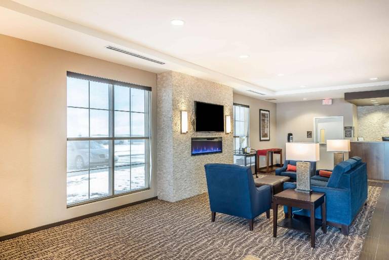 Comfort Inn & Suites Sidney I-80 — photo 4
