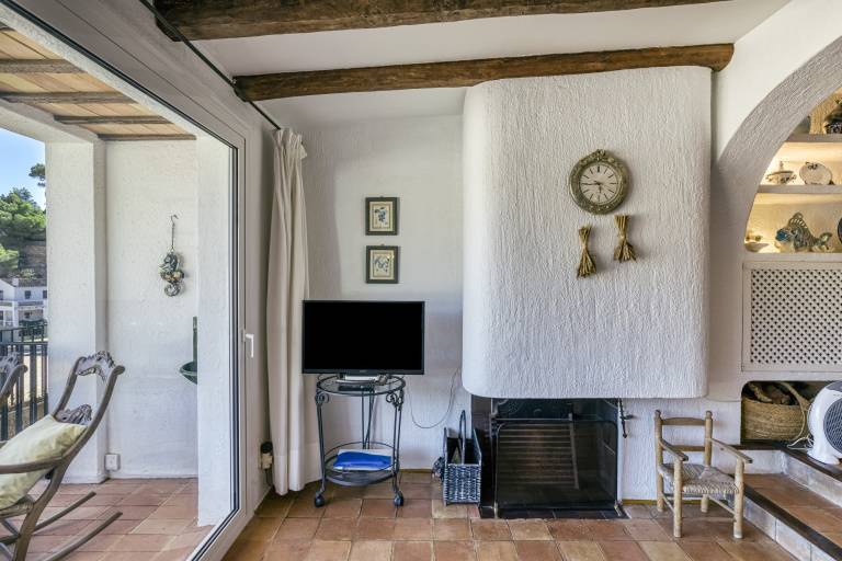 Fully equipped apartment with patio, yard & fast internet | Beach view | Next to the beach | Dogs allowed — photo 4