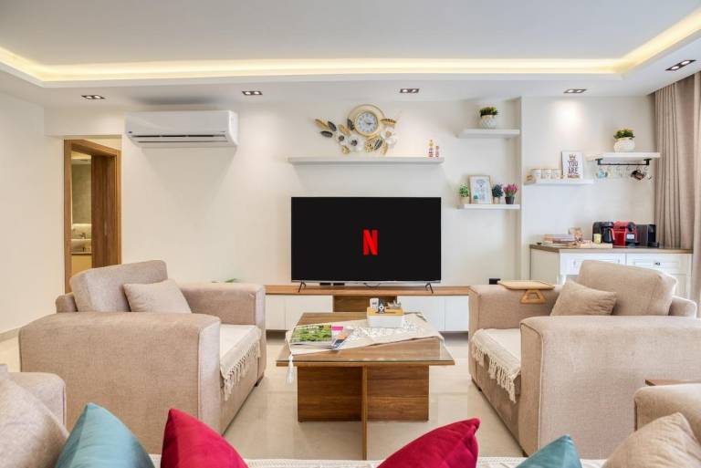 Fully equipped spacious apartment with pool & garden | Perfect for remote work | Pets allowed in Giza