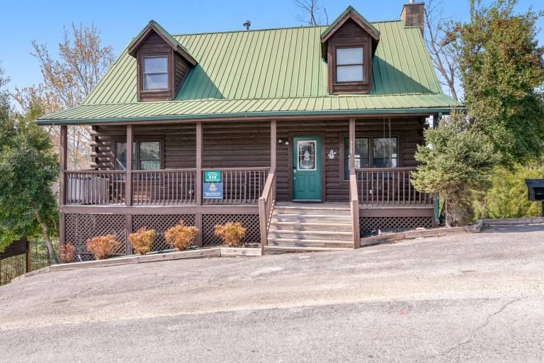 Cabin  Pigeon Forge