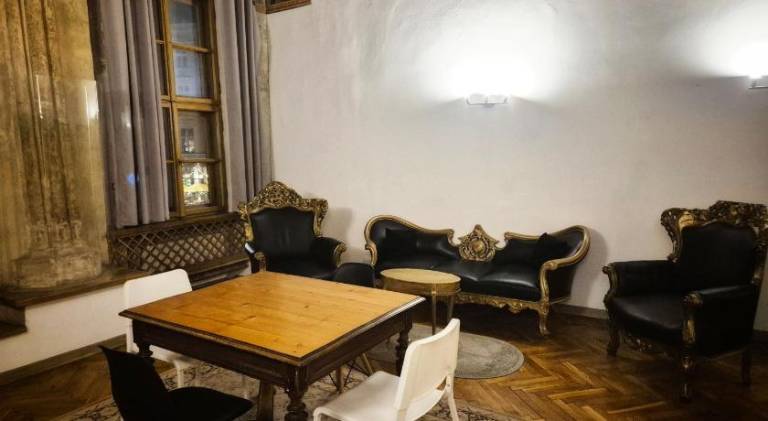 Main Square 18 King Apartament — photo 3