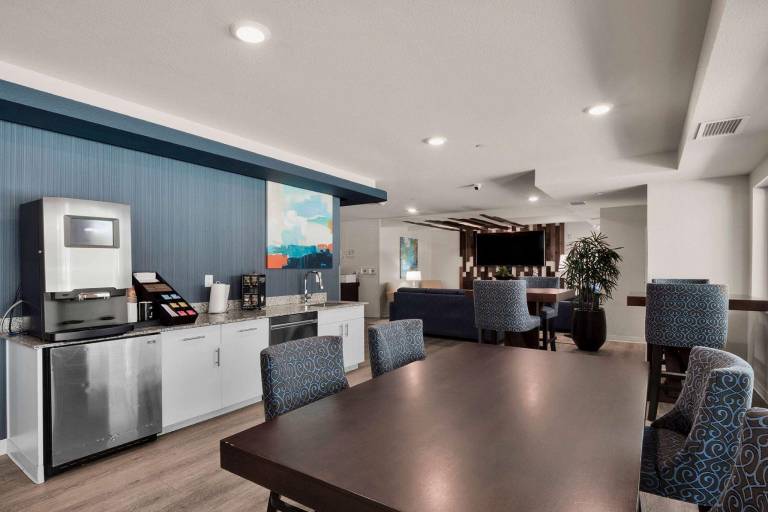 WaterWalk Extended Stay by Wyndham Charlotte - Arrowood — photo 4