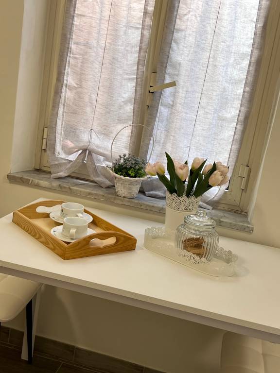 Apartment with yard — photo 4