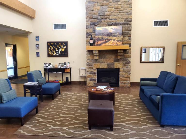 Comfort Inn & Suites Walla Walla — photo 5