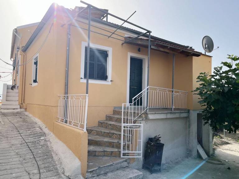 Ferienhaus in Karousades, Korfu, Griechenland