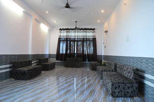 Hotel O 701650 Deep Farm House And Resort