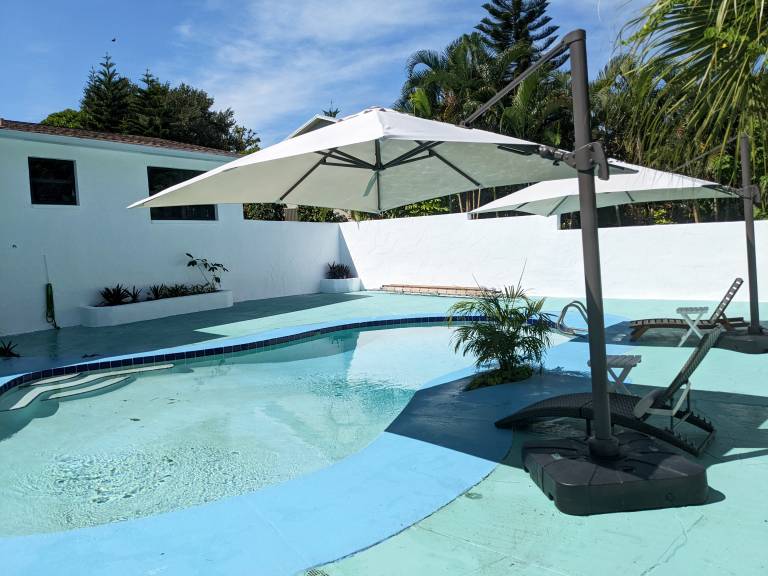 Villa with terrace & private pool — photo 3