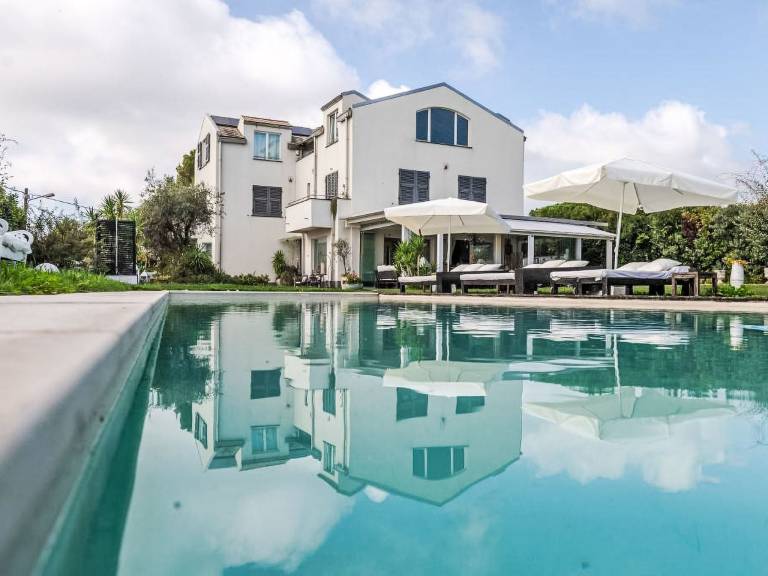 Holiday apartment with grill, patio & pool | Sea view | Beach nearby | Pets are welcome — photo 2