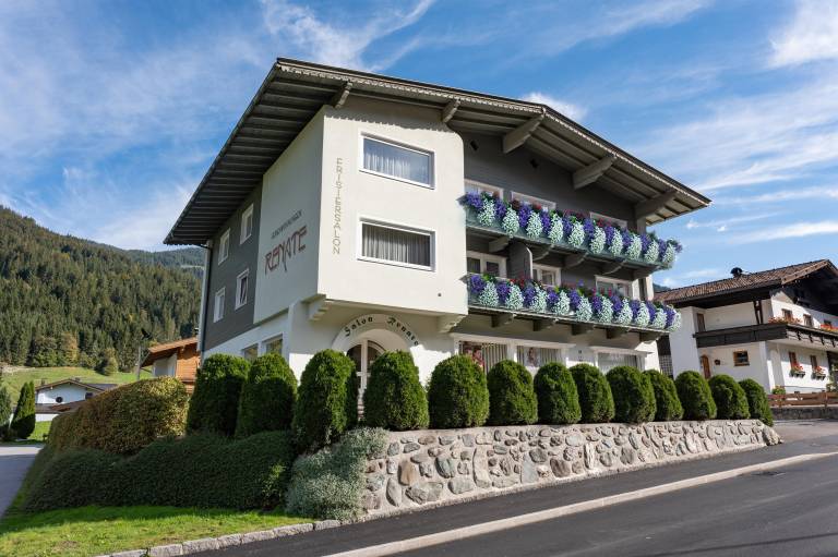 Ferienwohnung mit Hund in Kelchsau, Hopfgarten im Brixental f&uuml;r max. 5 Personen