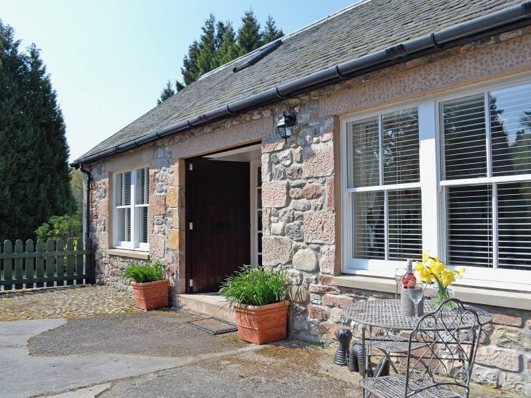 Cottage  Inverness