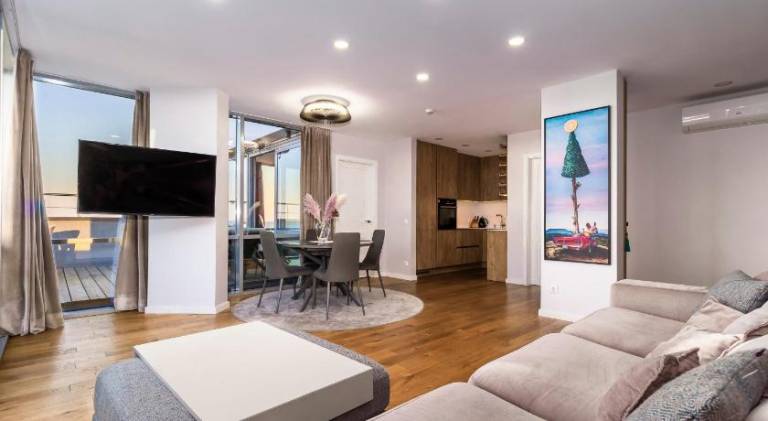 Elija Penthouse with Sea View & Terrace - Near Beach - Free Parking — photo 2