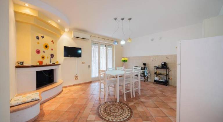 Apartment with 1 room for 6 persons — photo 4