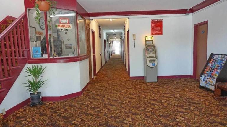 Roxy Hotel — photo 3