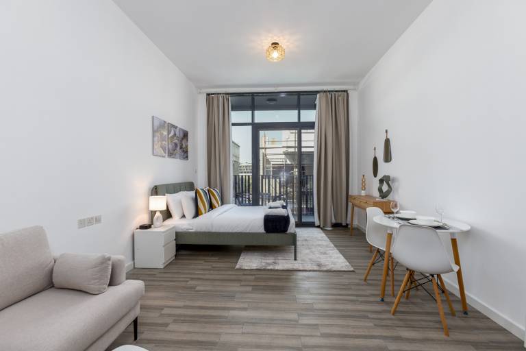 Apartment Emirates Hills