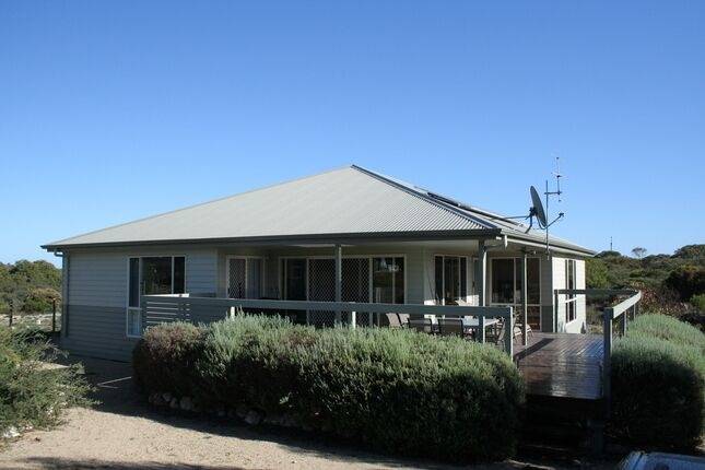 House  Marion Bay