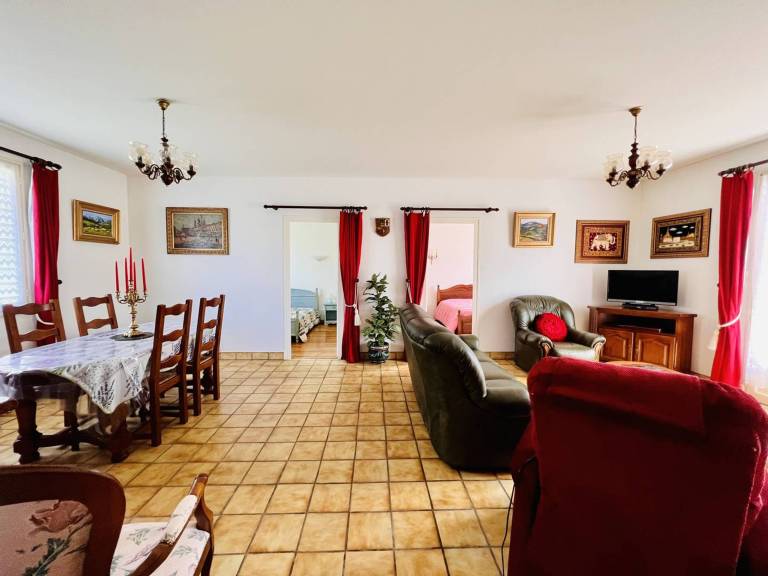 House with garden — photo 3