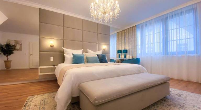 Holiday apartment with terrace & garden in Neustadt an der Weinstrasse