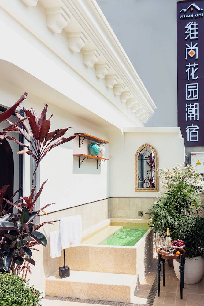 bed & breakfast  Siming