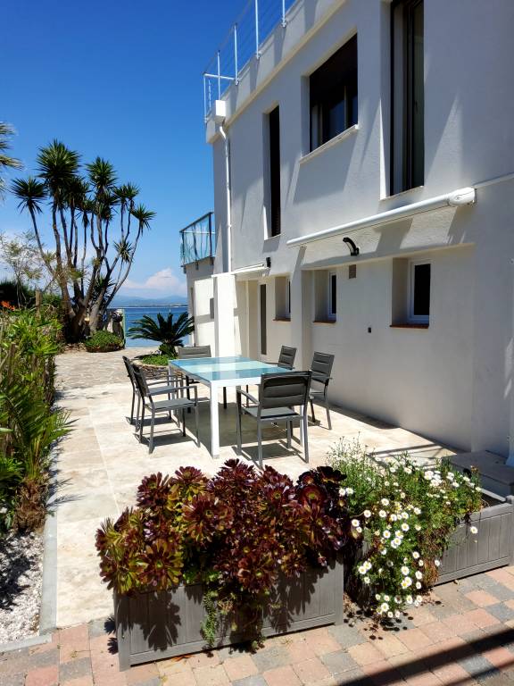 Family-friendly holiday apartment with barbecue | Nature view | Beach nearby | Dogs allowed — photo 2